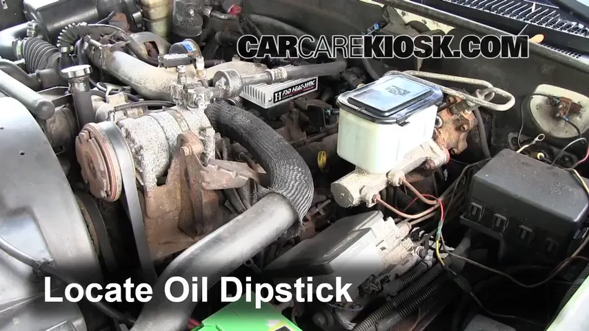 2000 Chevrolet K3500 6.5L V8 Turbo Diesel Cab and Chassis Oil Check Oil Level